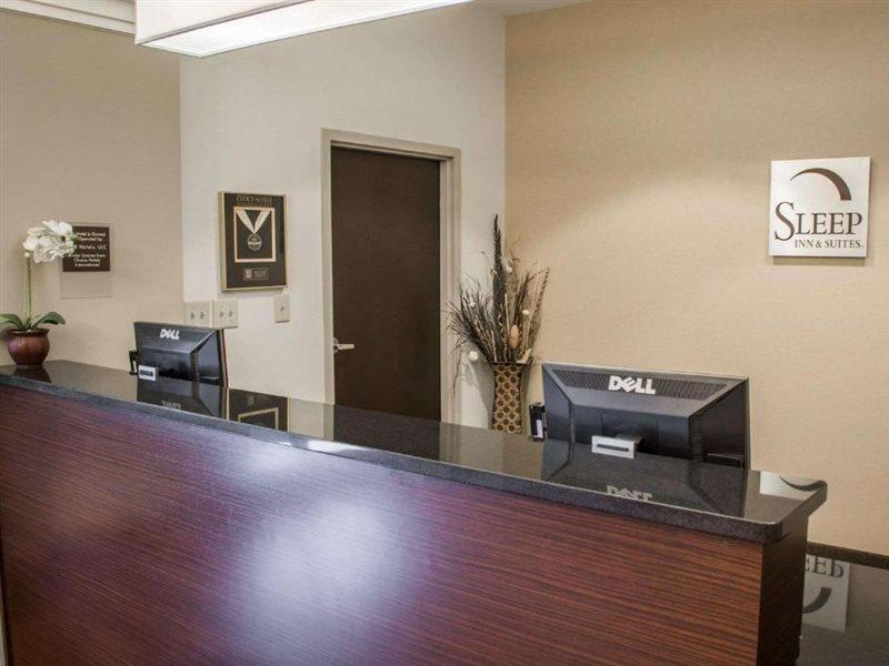 Sleep Inn & Suites Harbour Pointe Brandermill Bagian luar foto